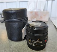 Leitz Lens w case