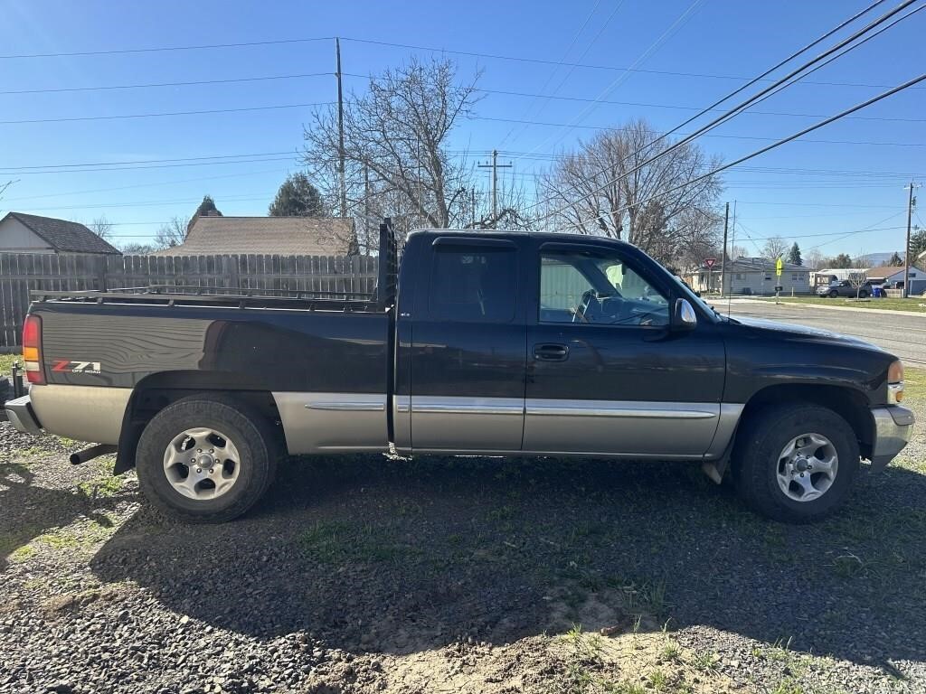 2002 GMC EXTENDED CAB Z71 4WD PICKUP