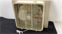 20” 3 Speed Exhaust Window Fan, has box