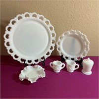 Anchor Hocking Milk Glass Old Colony Lace