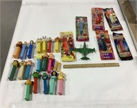 24 Pez dispenser- Batman, Lion King, Disney, ET &