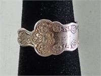 Sterling Silverware Ring 2.6gr Size 6