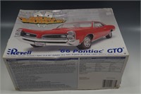 REVELL 1966 PONTIAC GTO REVELL MUSCLE MODEL 1/25
