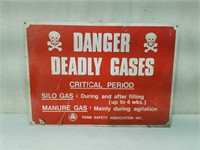 Skull & Crossbones Deadly Gases Metal Farm Sig