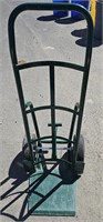 Heavy duty hand truck