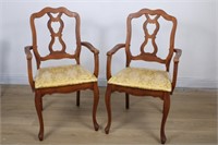 PAIR OF VINTAGE WOODEN CHAIRS