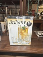 18 pc set Brittany glassware