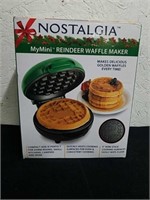New Nostalgia mini reindeer waffle maker