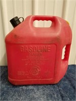 Plastic 5 gallon gasoline container