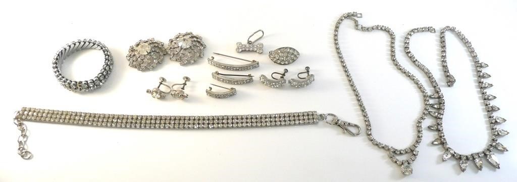 April Jewelry and Antiques Auction