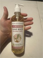 Pearlessence Antimicrobial Hand Wash Coconut Rose