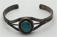 Silver Cuff Bracelet W Turquoise Stone