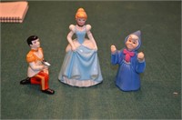 Vintage Disney Cinderella and Prince Ceramic Figur