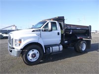 2017 Ford F750 S/A Dump Truck