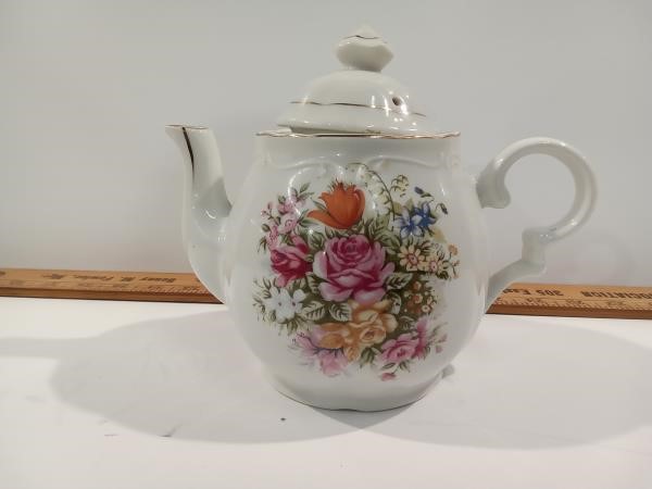 Vintage Tea Pot with Flowers