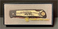 Vintage Smith & Wesson Scrimshaw Pocket Knife Bear