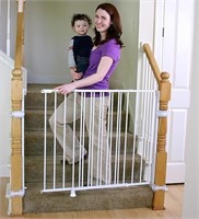 Regalo Extra Tall And Wide 2-in-1 Stairway And