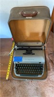Vintage Remington typewriter 15” x 14.25” x 7”