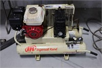 INGERSOLL RAND PORTABLE COMPRESSOR