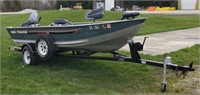 (AQ) 1986 Bass Tracker Fishing Boat, with Tracker