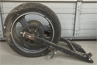 (II) Dunlop Tubeless Rear Tire, 180/55, ZR 17
