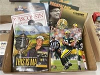 PACKER AND WI SPORTING BOOKS, PACKER CARDS