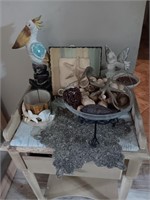 Nautical box lot, bird starfish and more in the