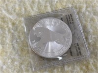 2016 Canada $5.00 Silver .9999