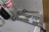 ADJUSTABLE WRENCHES