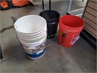 (4) 5-Gallon Buckets