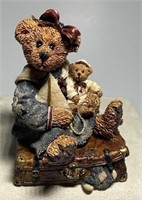 Boyds Bears & Friends Bailey Bear With Suitcase!