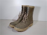 Rubber Boots Sz 12 Previously Owned