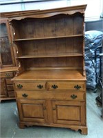 Sterling House 2-Piece Hutch