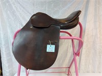 English Close Contact Saddle 16.5" **