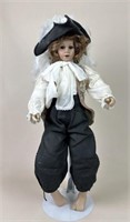 25" Uykl Artist Man Dressed in Buccaneer Outfit