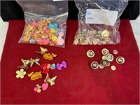 BAGS- BUTTONS & PLASTIC ANIMALS FOR JEWELRY MAKING