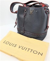 LOUIS VUITTON Calf Leather Bucket Handbag