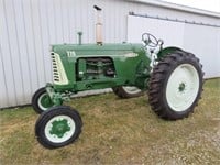 Oliver 770 tractor