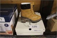 ladies high heel boots size 9W
