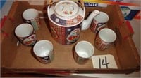 Japanese Tea Pot Set w/6 Cups
