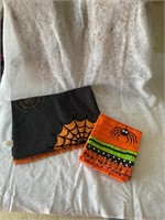 Halloween Table Runner/2 Tea Towels