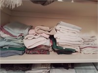 1 shelf misc towels