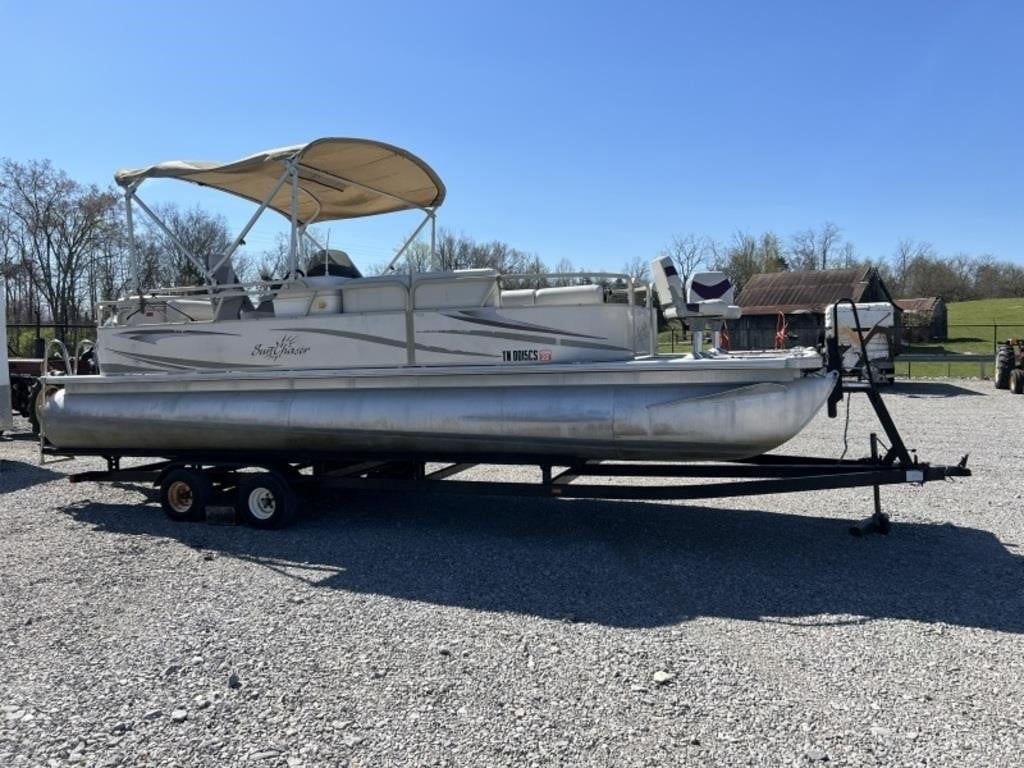 2008 Sunchaser by Smoker Craft 8524 Pontoon