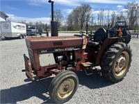 International 484 Tractor