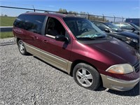 2000 Ford windstar van