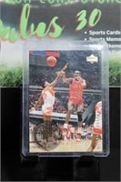 1995 UD Electric Court Michael Jordan #137- Bulls