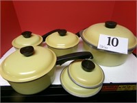 12PC "CLUB" COOKWARE INCLUDING LIDS