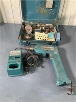 Makita Cordless Driver Drill with Battery,
