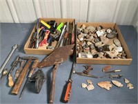 Miscellaneous tools, Rocks, Arrow Heads