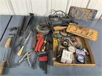 Miscellaneous tools, Black & Decker Sander, Pry